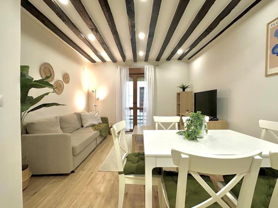 Apartamento De Diseno En Laredo Centro Zewnętrze zdjęcie